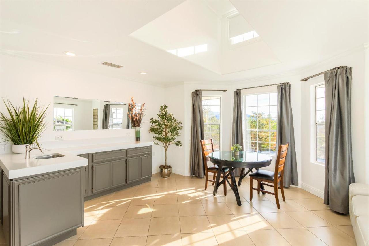 Villa Inn- Adult Only- Temecula Wine Country المظهر الخارجي الصورة